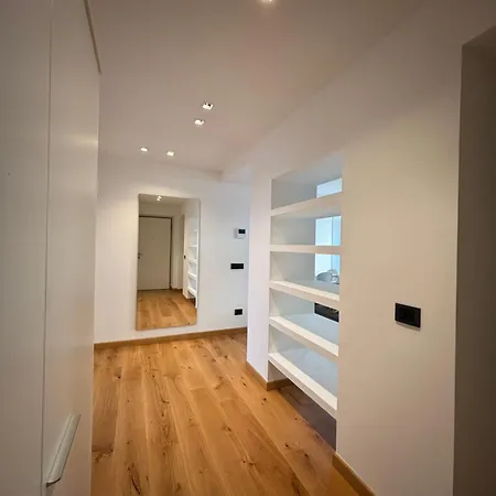 Residenza La Torretta アパート