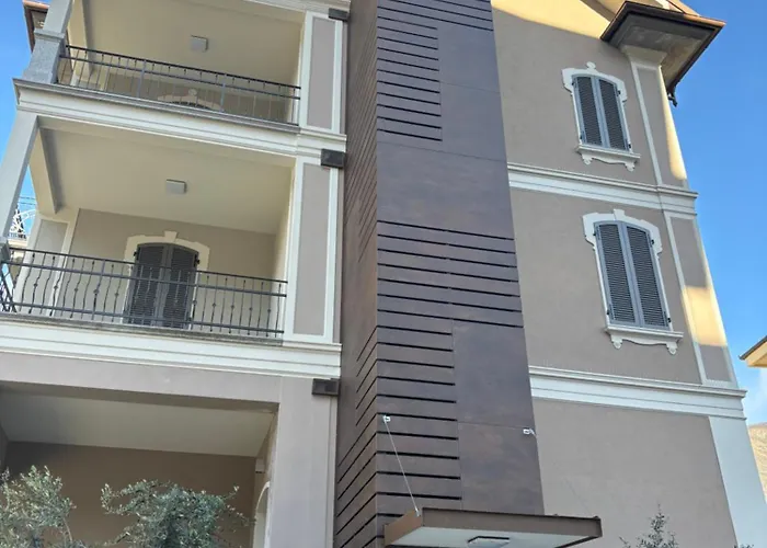 Residenza La Torretta 아파트 *